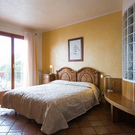 B&B La Mimosa Del Golfo Ospedaletti Exterior foto